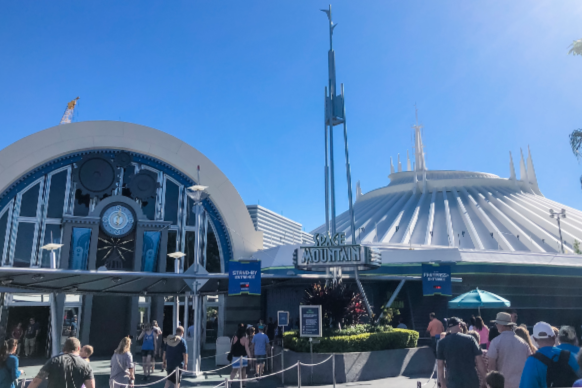 disneyland-or-disney-world-space-mountain